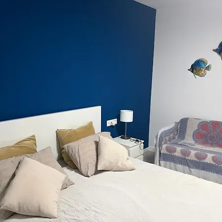 Charming In A Building With A Pool And Terrace דירה